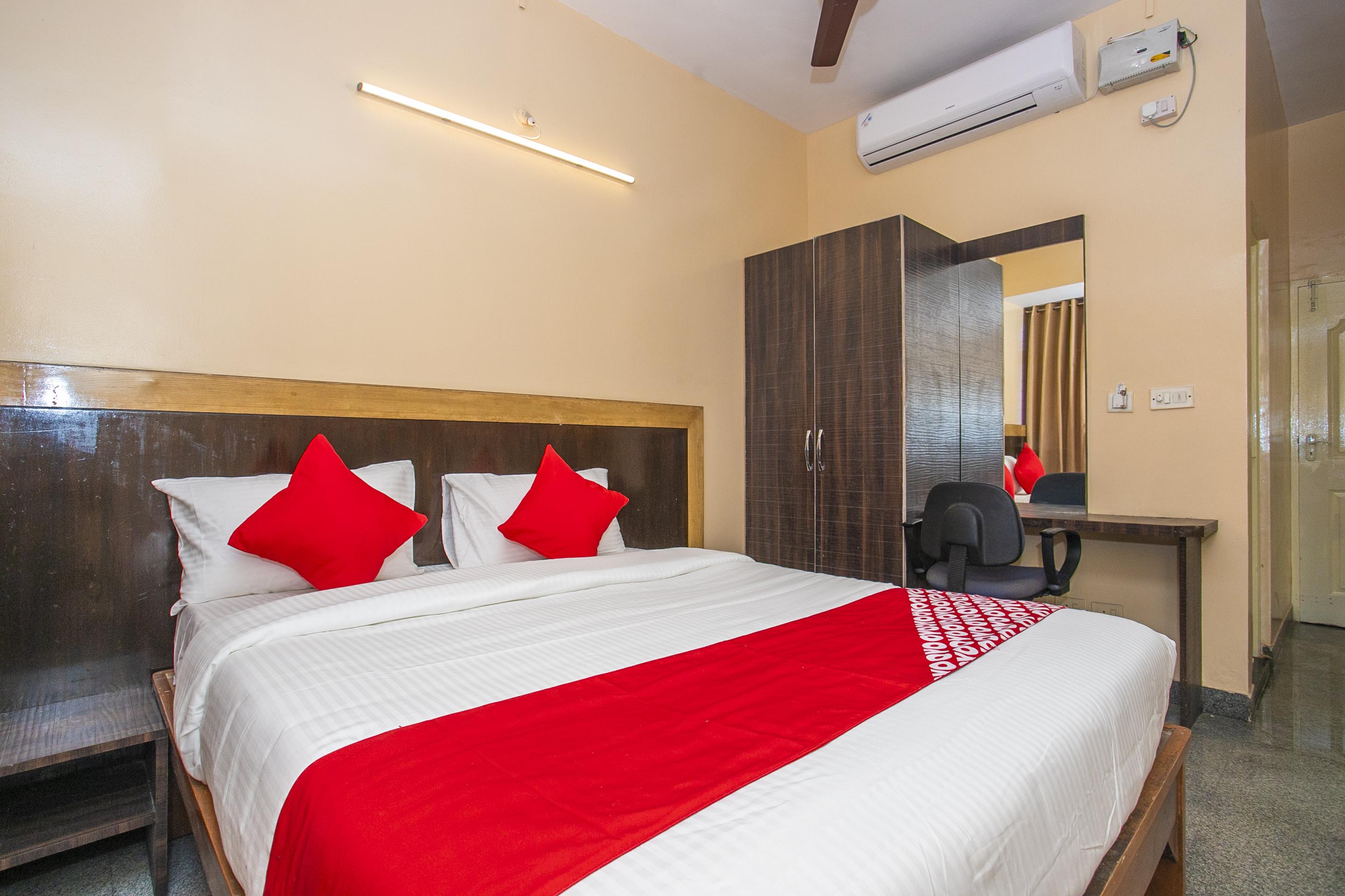 Super Oyo Flagship Archana Comforts Hotel Bangalore