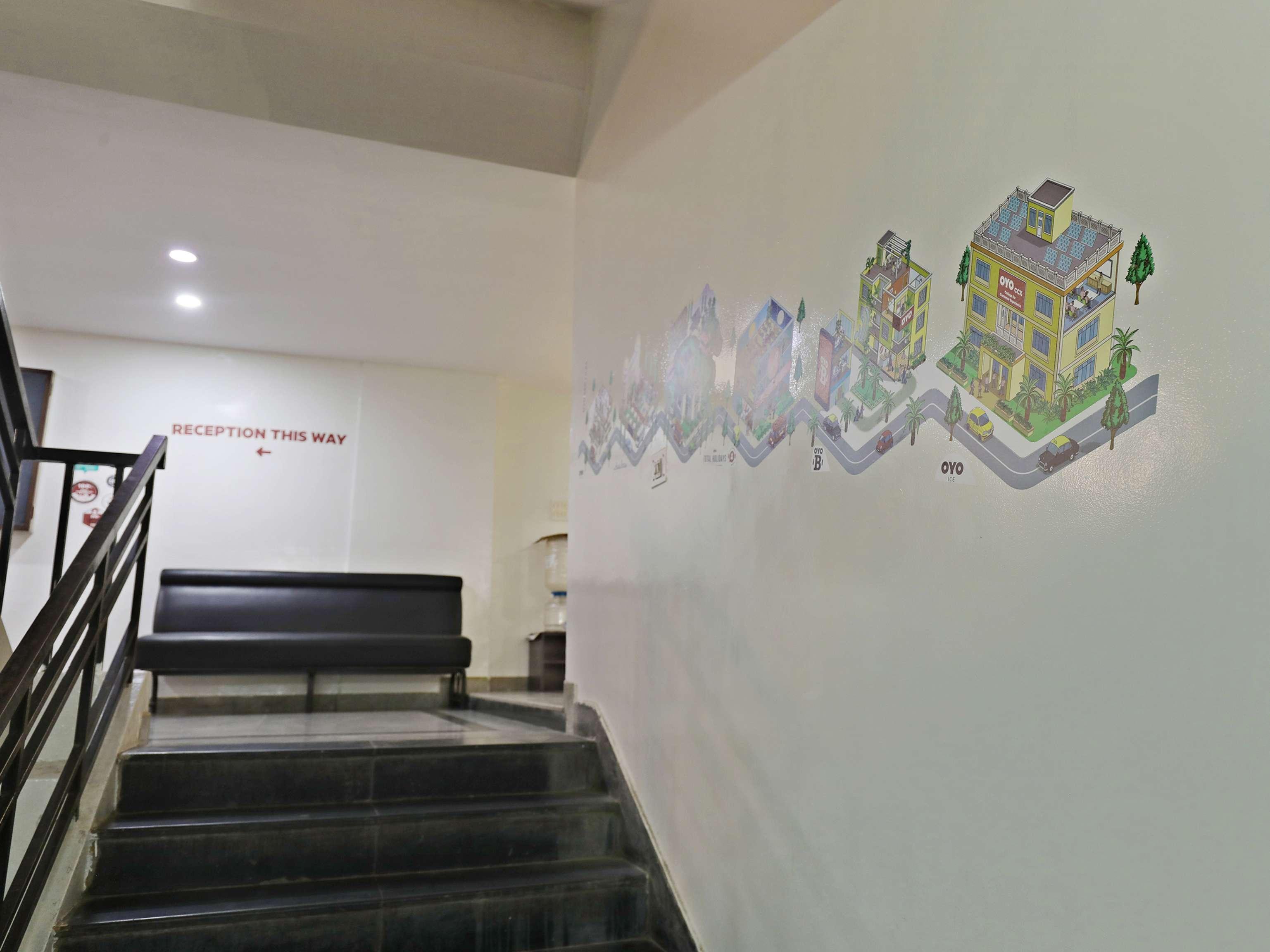 Super Oyo Flagship Archana Comforts 3* Bangalore