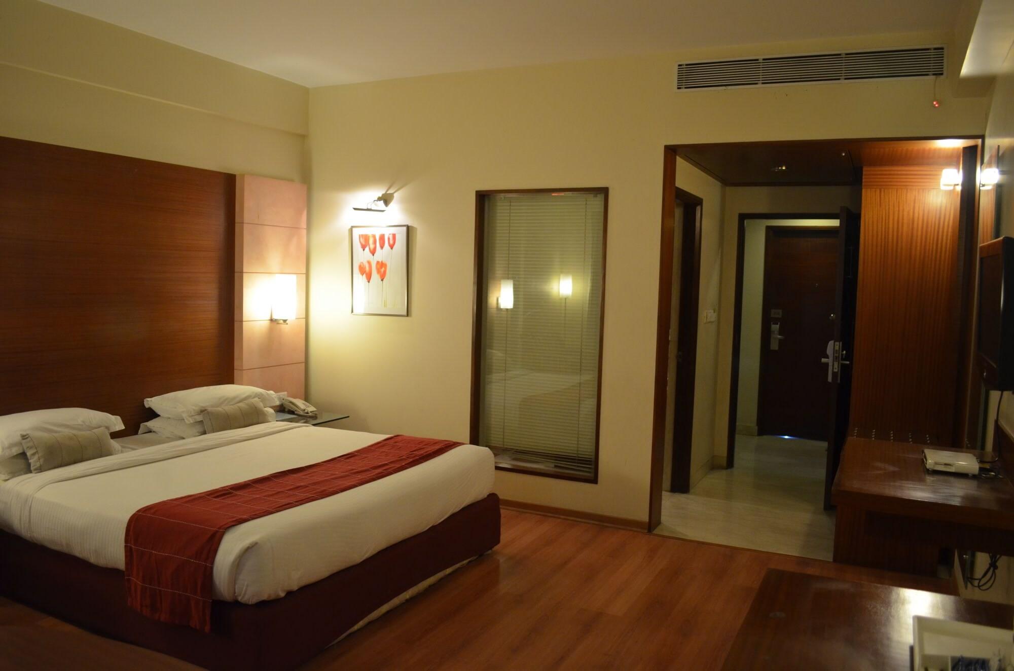 Octave The Horizon Comforts Hotel