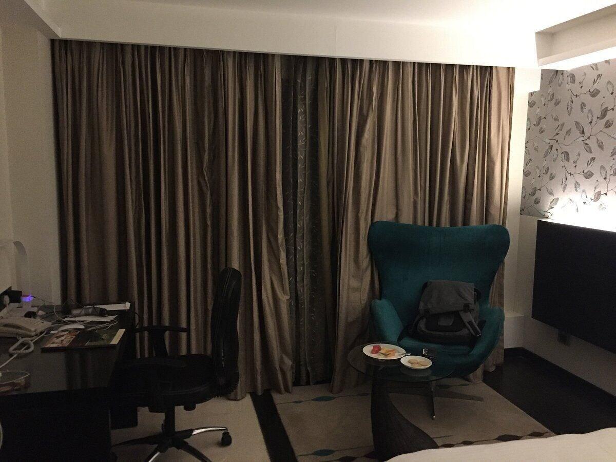 Hotel Country & By Radisson, Hebbal Road