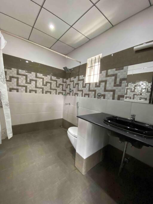 Btm-blr 5bhk With Theatre Villa