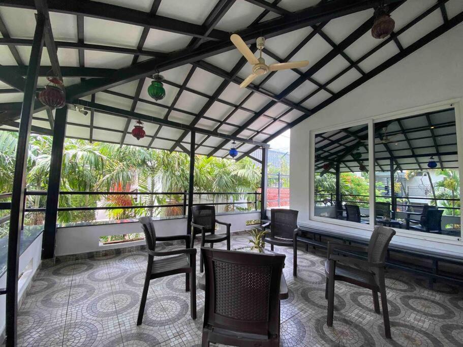 Btm-blr 5bhk With Theatre Bangalore