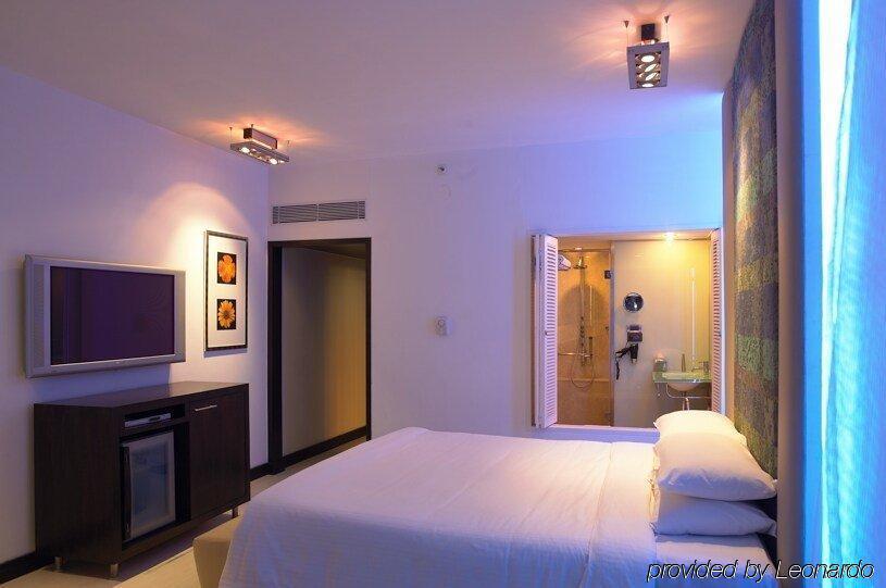 Hotel Royal Orchid Bangalore