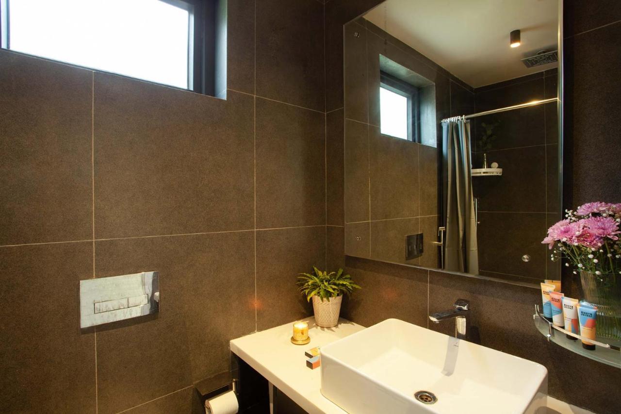 Stayvista At Cargo Haus The Luxury Collection Villa Bangalore