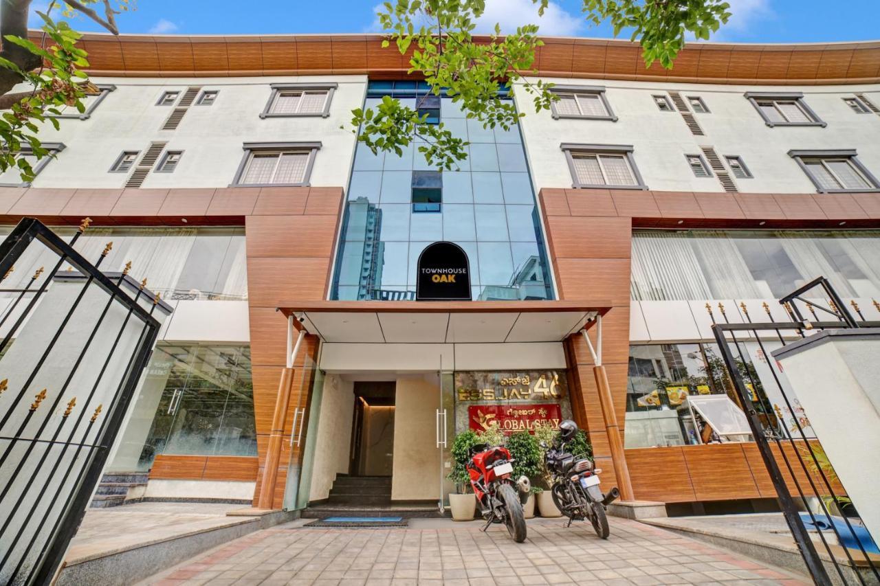 Townhouse Oak Ess Jay Hotel 4*