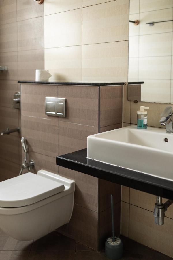 Catalyst Suites, Rajaji Nagar * Bangalore