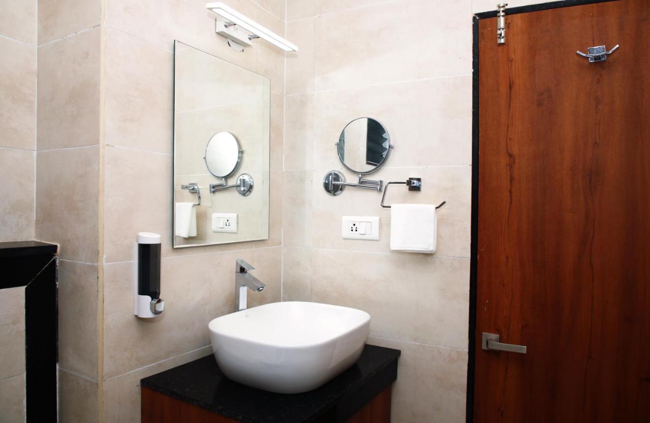 Vishal Grand Luxury