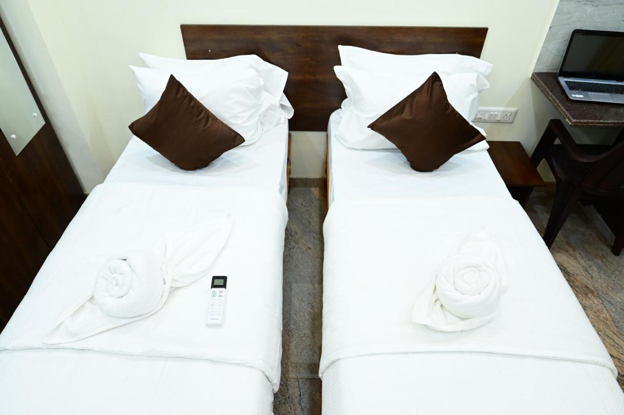 Grand Temple Tree Hotel
