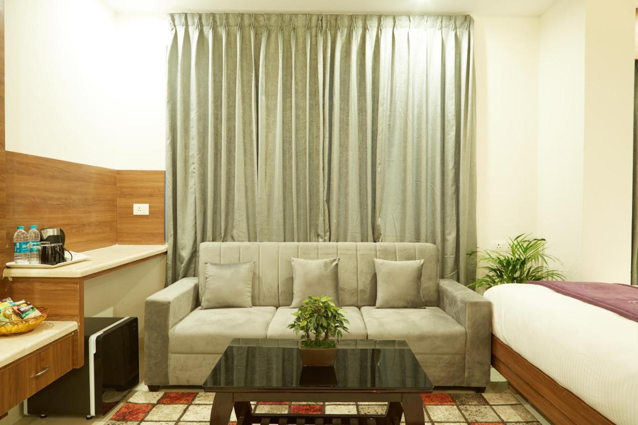 Vovo Premier Hotel
