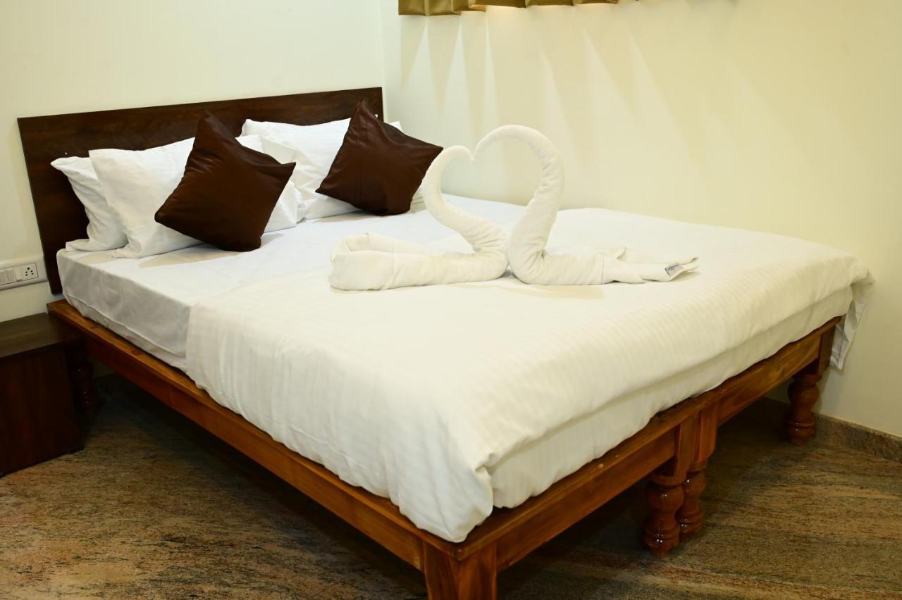 Grand Temple Tree Hotel 2*
