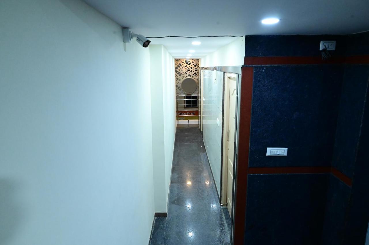 Hotel Grand Temple Tree