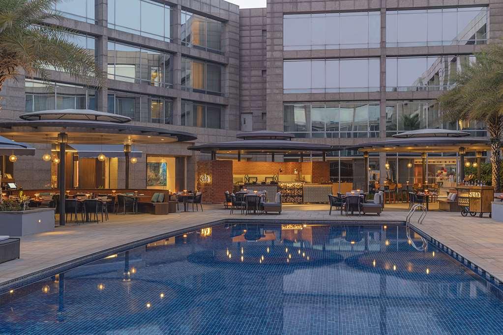Hilton Embassy Golflinks 5*