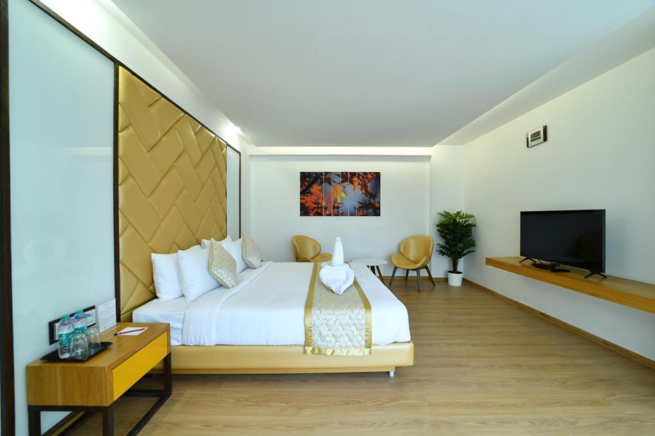 The President Hotel, Kumarapark 3*