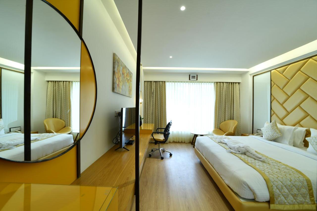 The President Hotel, Kumarapark Bangalore