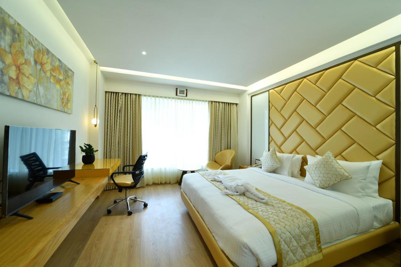 The President Hotel, Kumarapark 3*