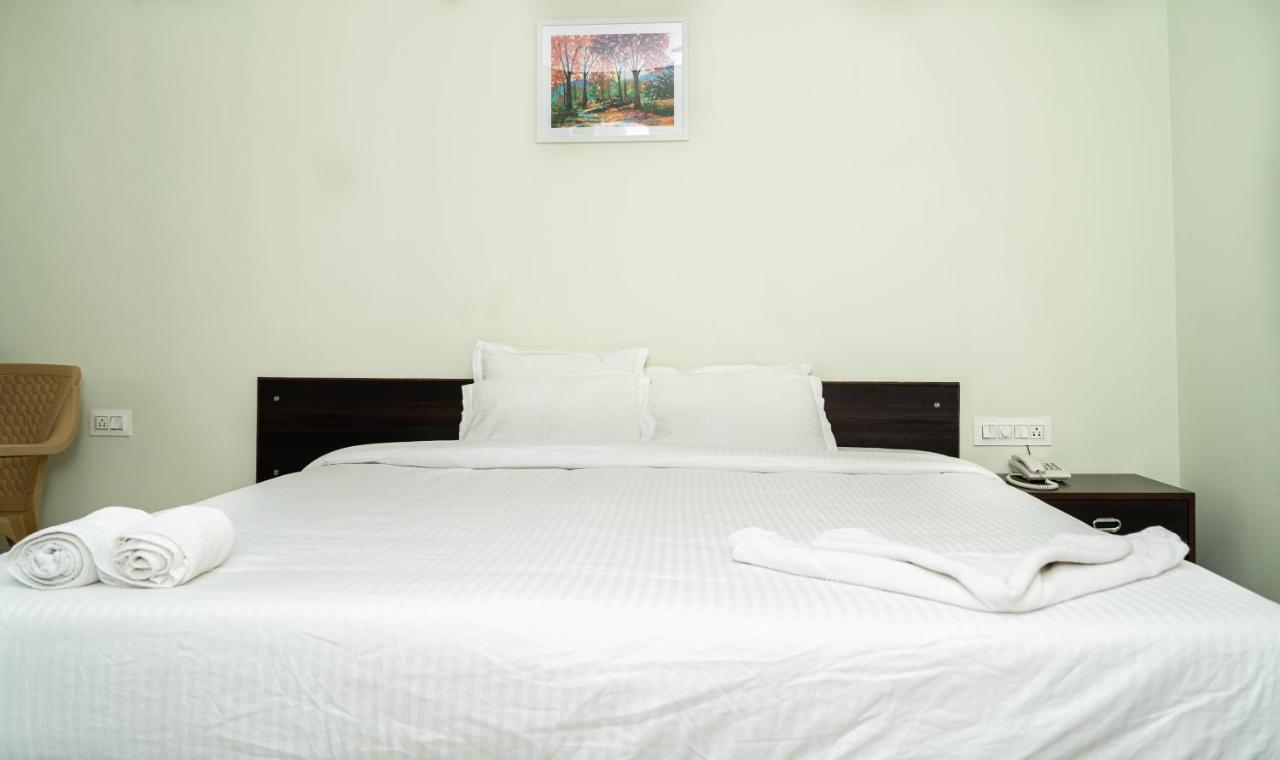 Maybaach 3* Bangalore