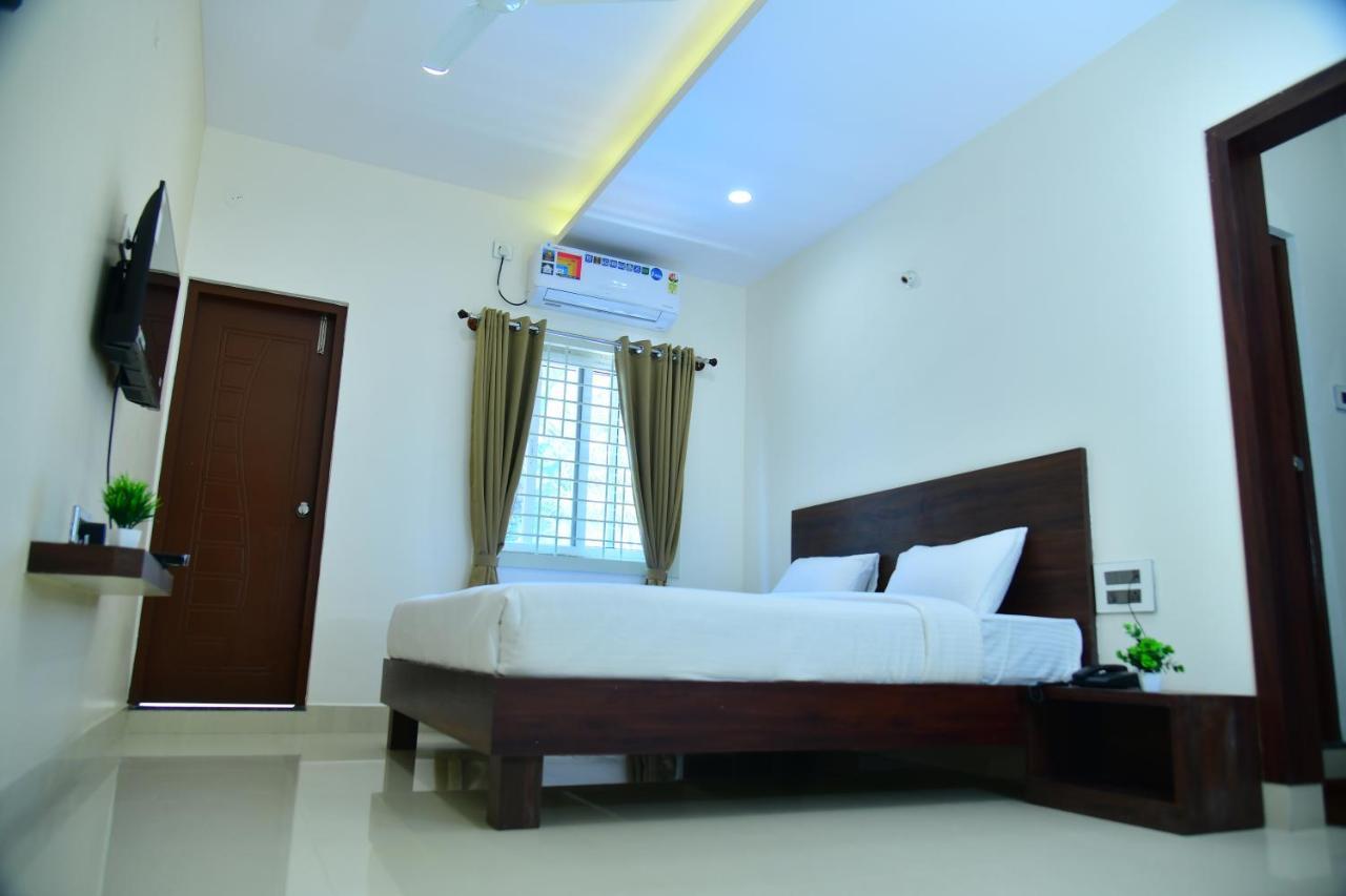 Hotel Rk Comforts