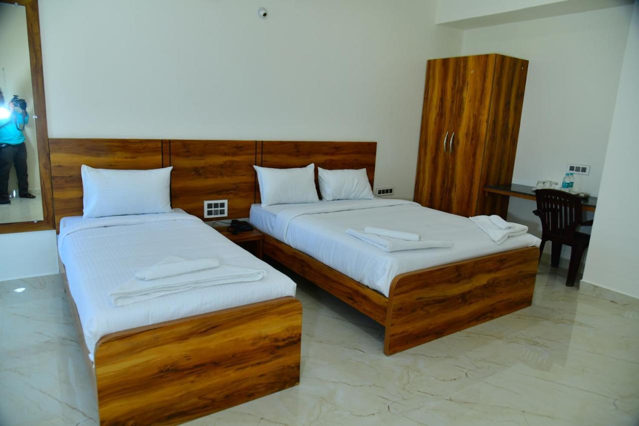 Hotel Rk Comforts