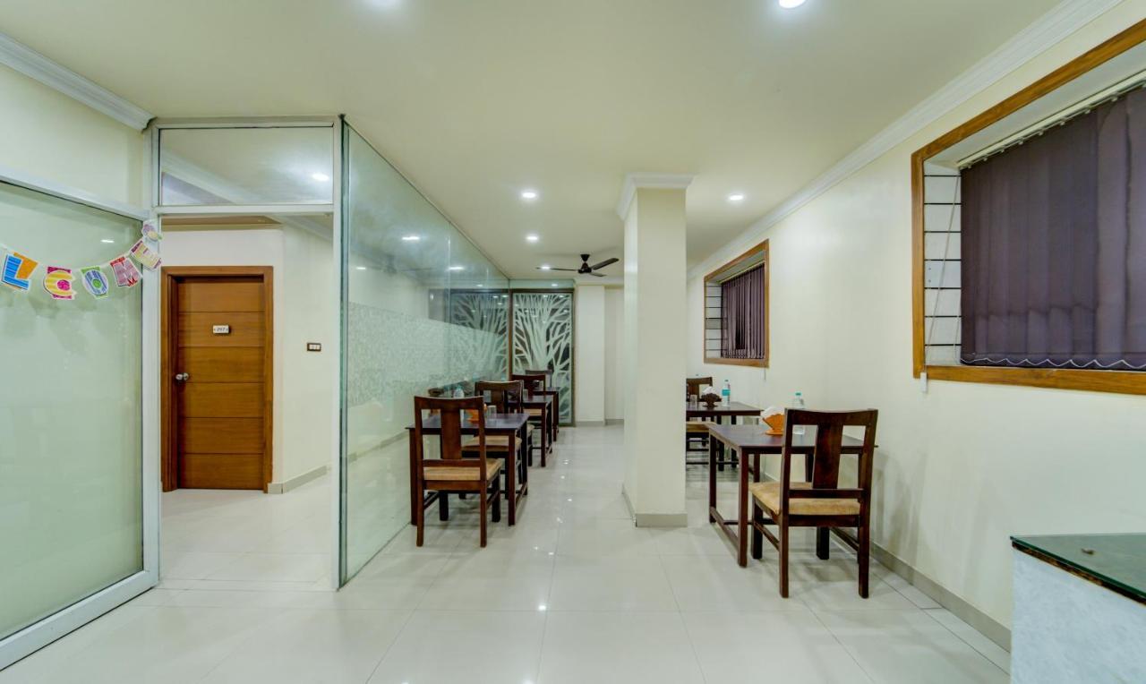 Hotel Treebo Trend Howell Suites