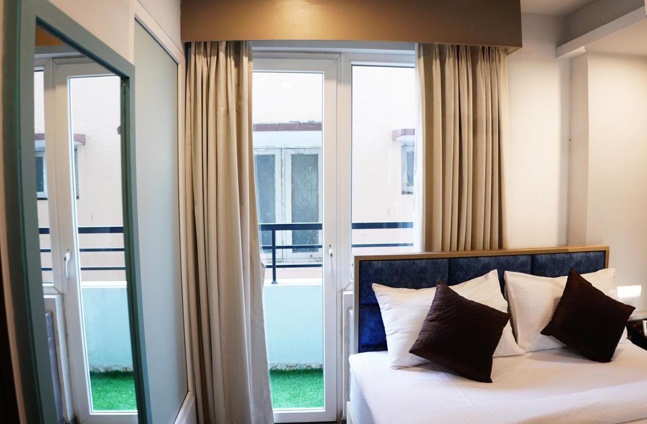 Hotel Dream - Richmond Bangalore