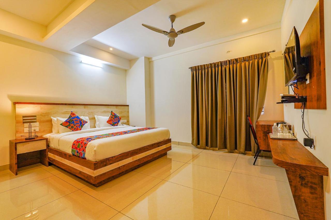 Hotel Fabhotel Shakthi - Nr Jayadeva Hospital Bangalore