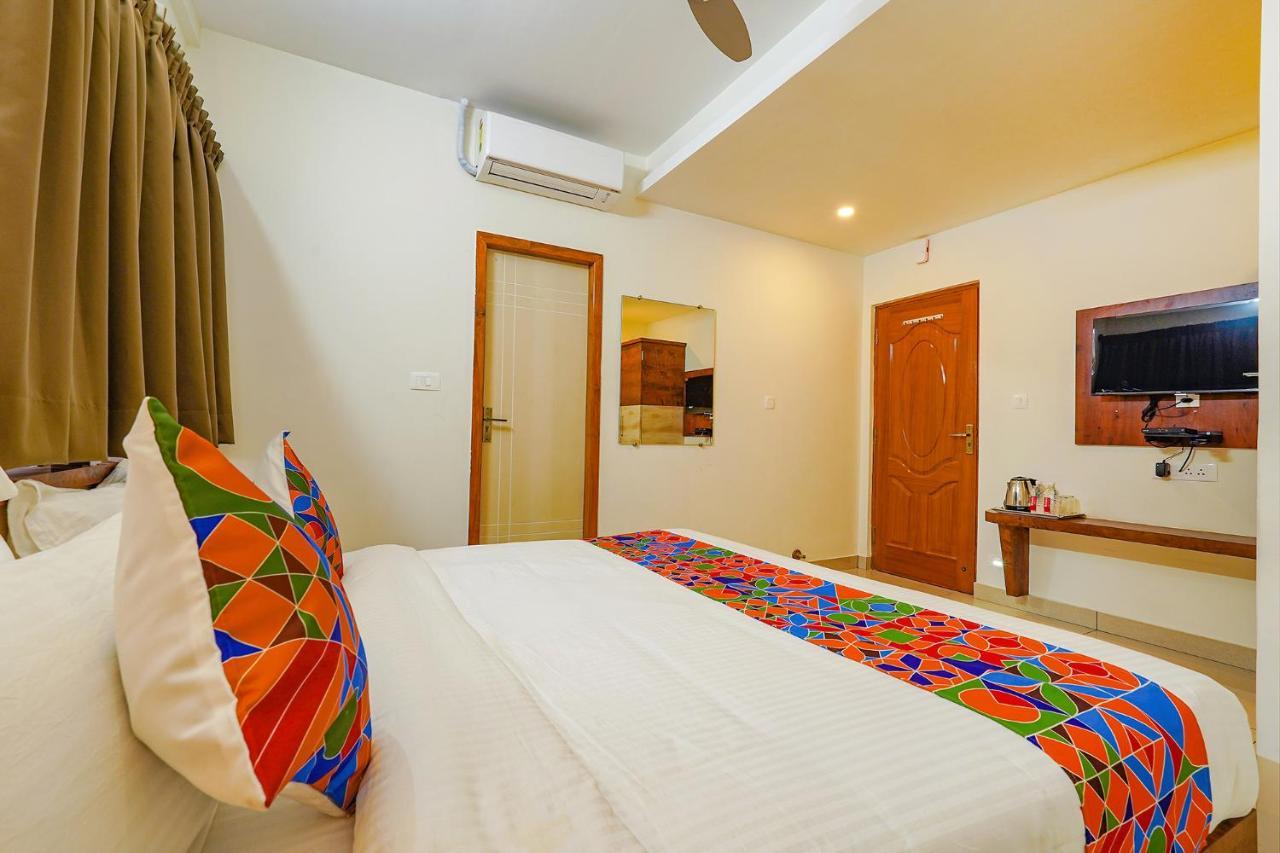 Fabhotel Shakthi - Nr Jayadeva Hospital