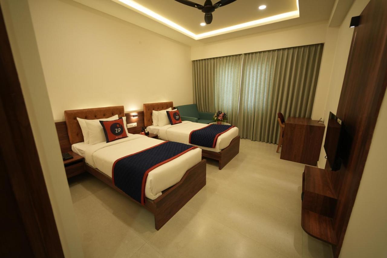 Hotel Zip By Spree Purpleorchid Whitefield 4*
