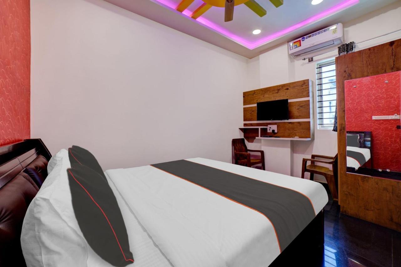 Collection O 81063 Day And Night Residency 3* Bangalore