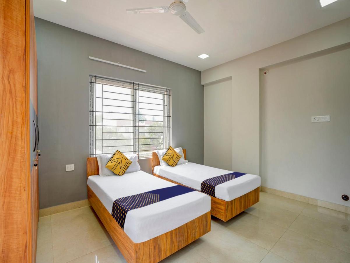 Hotel Spot On Helloworld Castle Prague Bangalore
