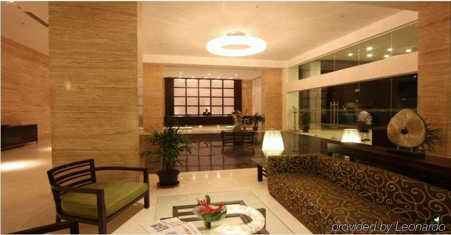 Radha Regent Electronic Hotel Bangalore