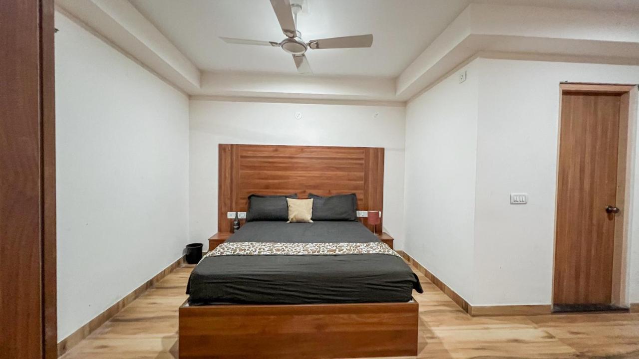 Temple Tree Hotel 3*