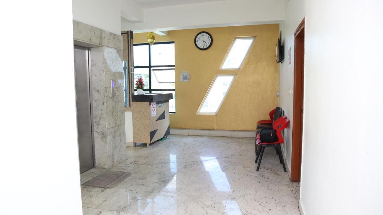 Hotel Smile Karanji Comforts 4*
