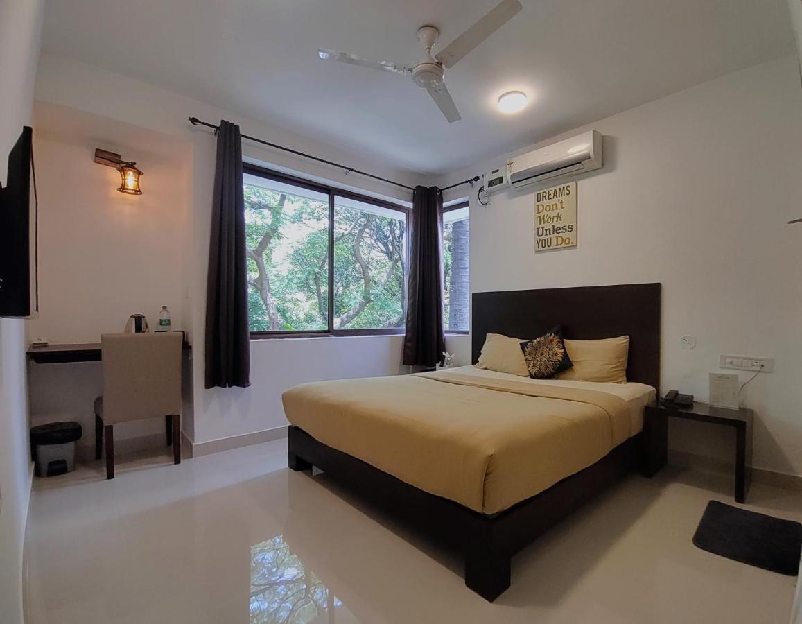The Royal Living I Indiranagar Hotel