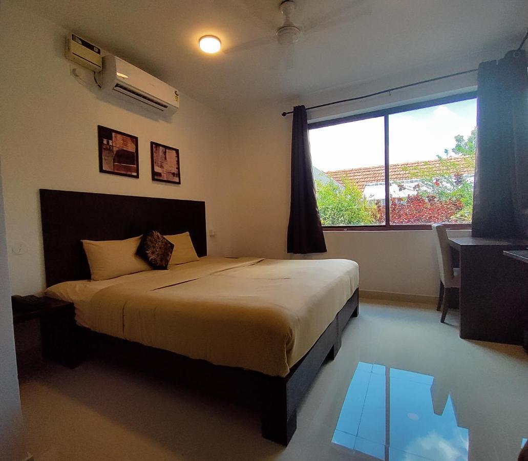 The Royal Living I Indiranagar 3* Bangalore