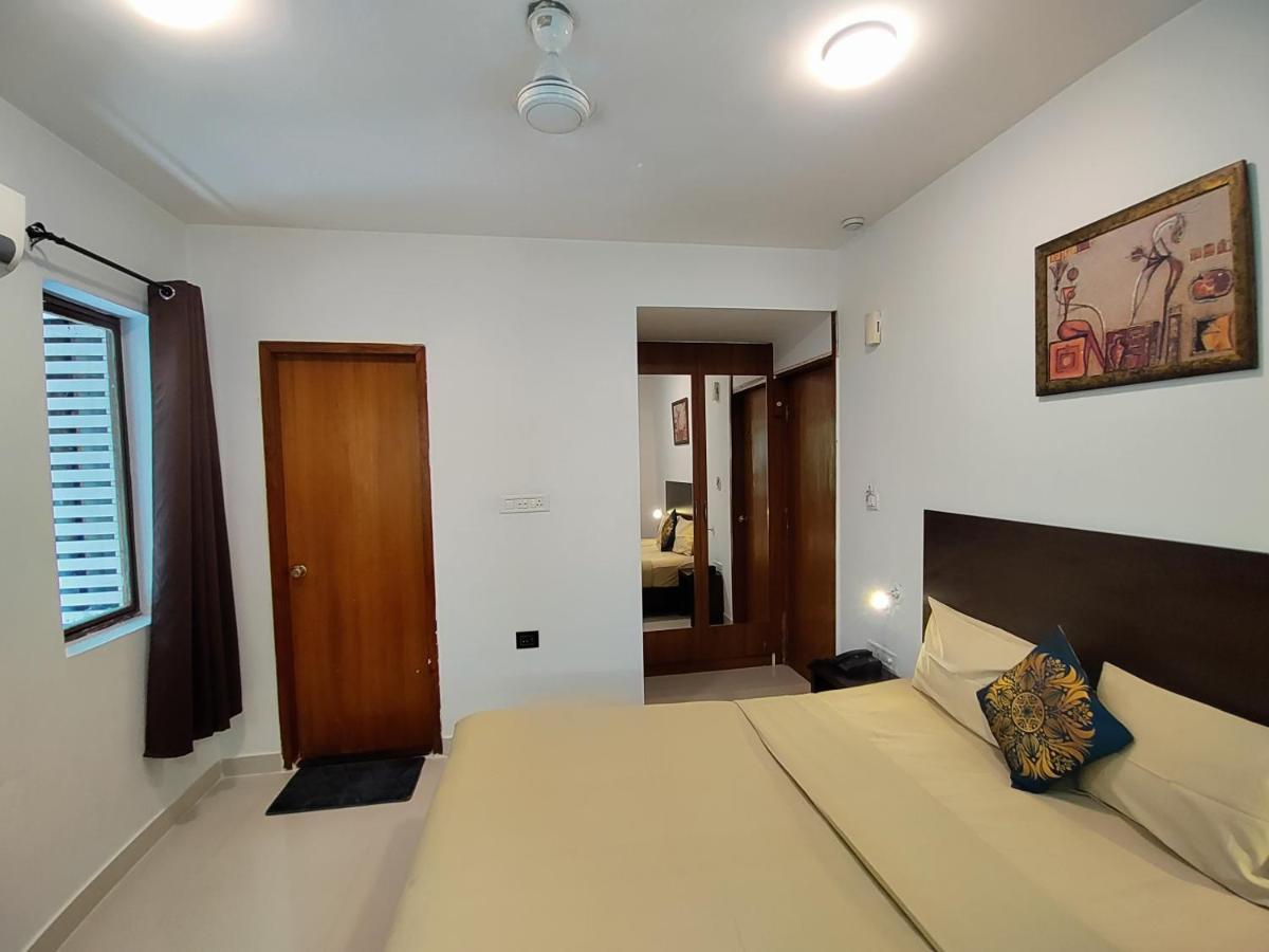 The Royal Living I Indiranagar 3* Bangalore