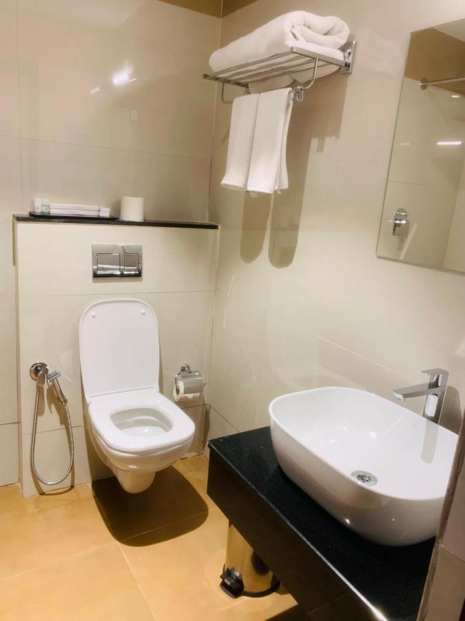 Rajathadri Royal * Bangalore