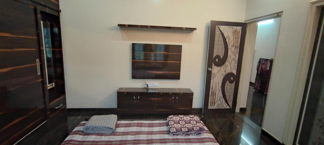 Rrm - Jambu Savari Dinne Apartment Bangalore