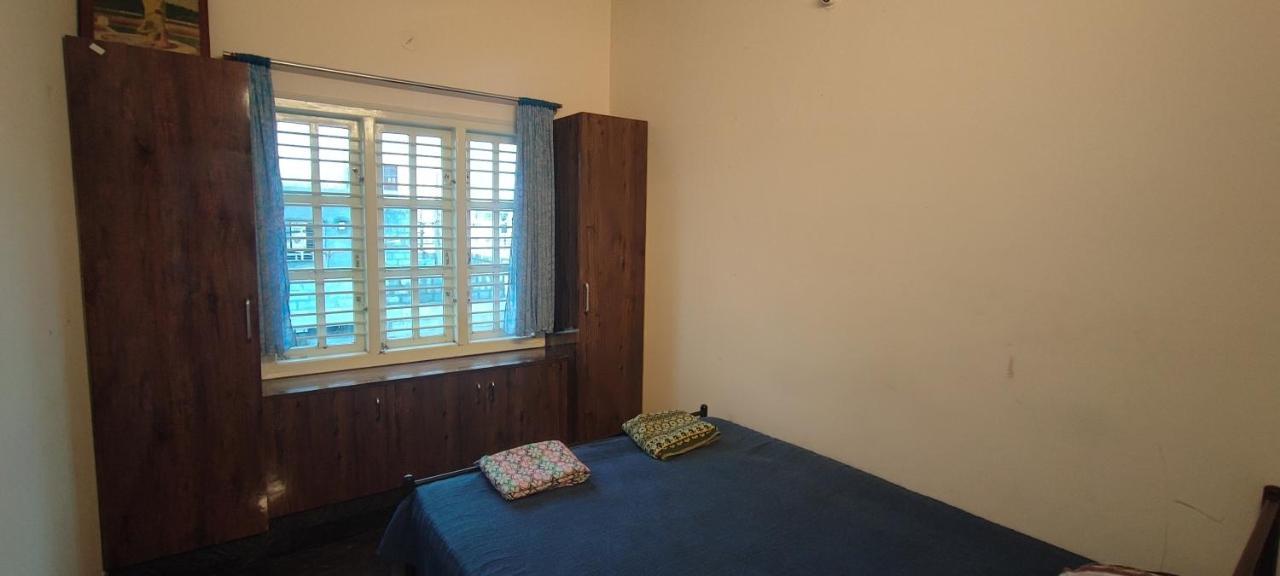 Apartment Rrm - Jambu Savari Dinne Bangalore