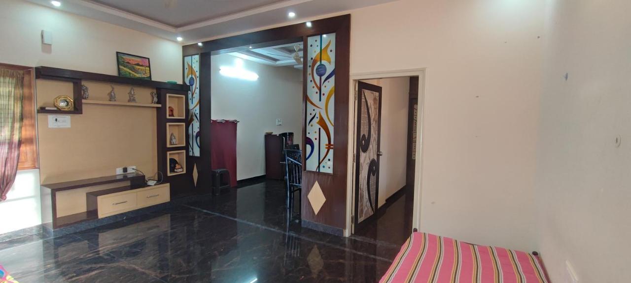 Rrm - Jambu Savari Dinne