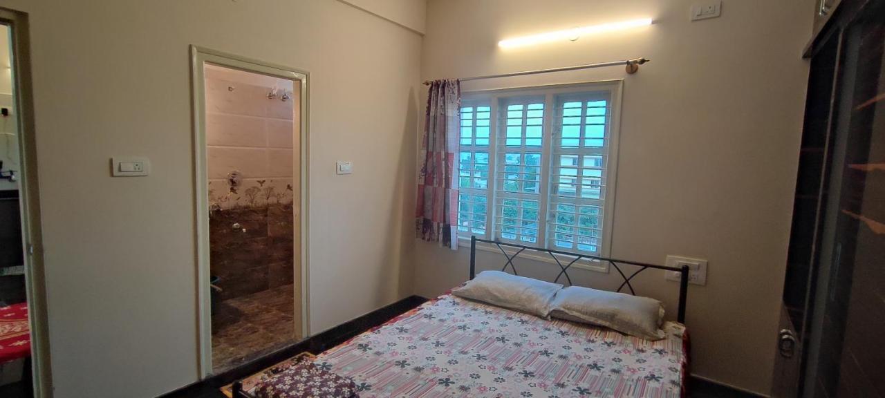 Apartment Rrm - Jambu Savari Dinne