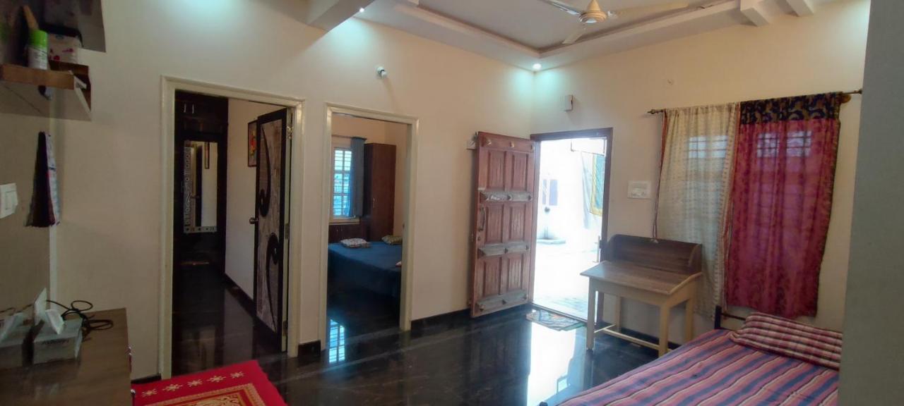 Rrm - Jambu Savari Dinne