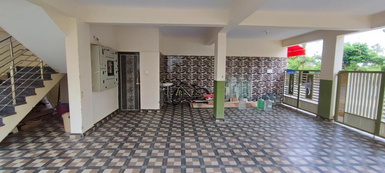 Rrm - Jambu Savari Dinne * Bangalore