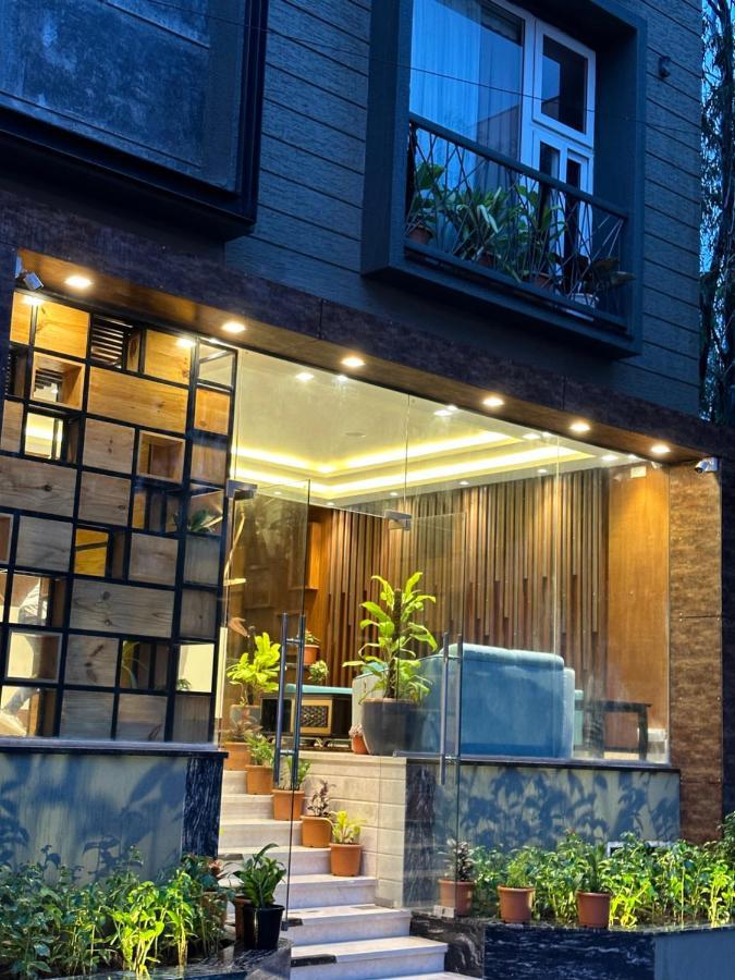 Royal Ace Luxur 4* Bangalore
