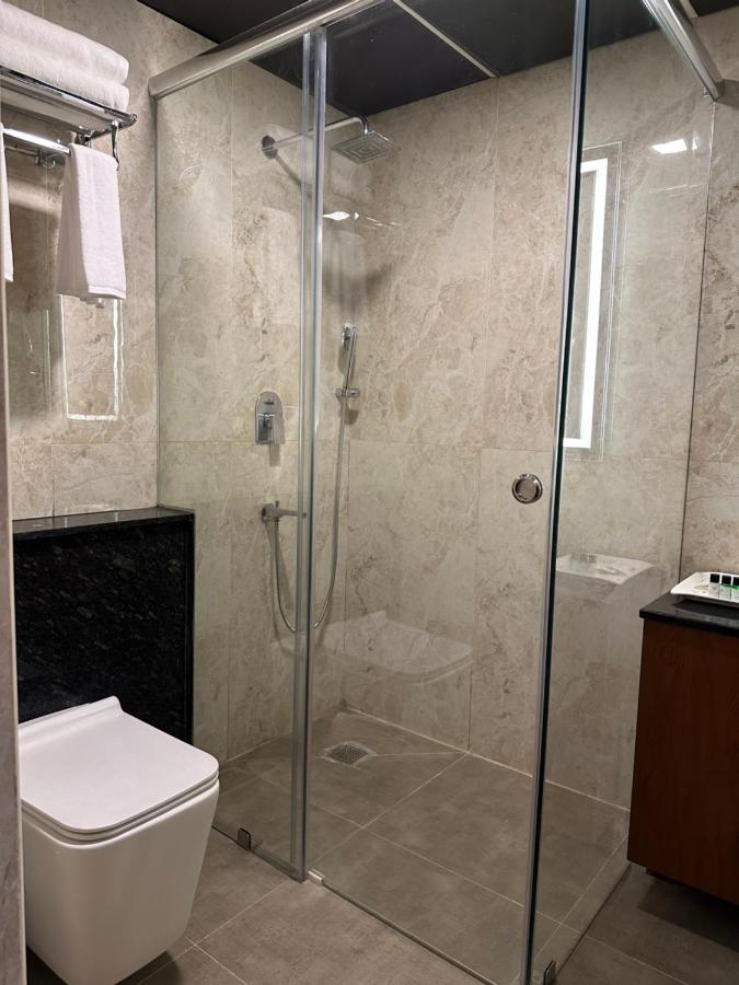 Royal Ace Luxur Bangalore