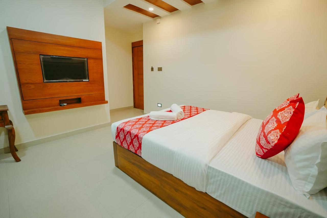 Saavees Residency 3* Bangalore