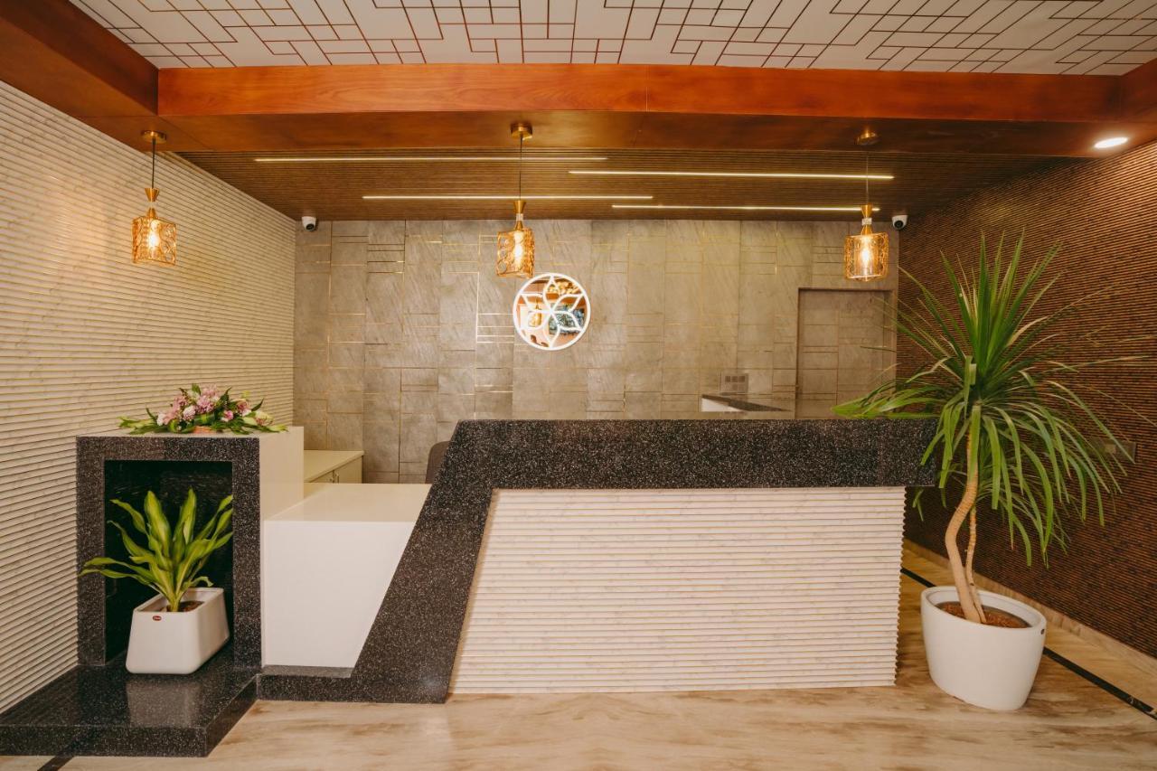 Hotel Saavees Residency Bangalore
