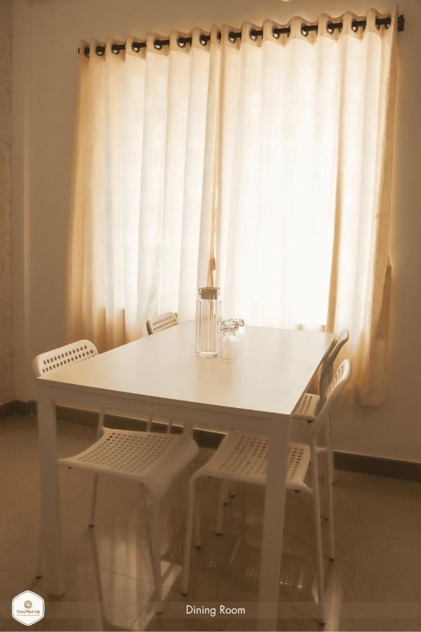 Staymazing-1,2 & 3 Bhk Ac In Hebbal-5mins To Manyata-30mins To Airport Apartment