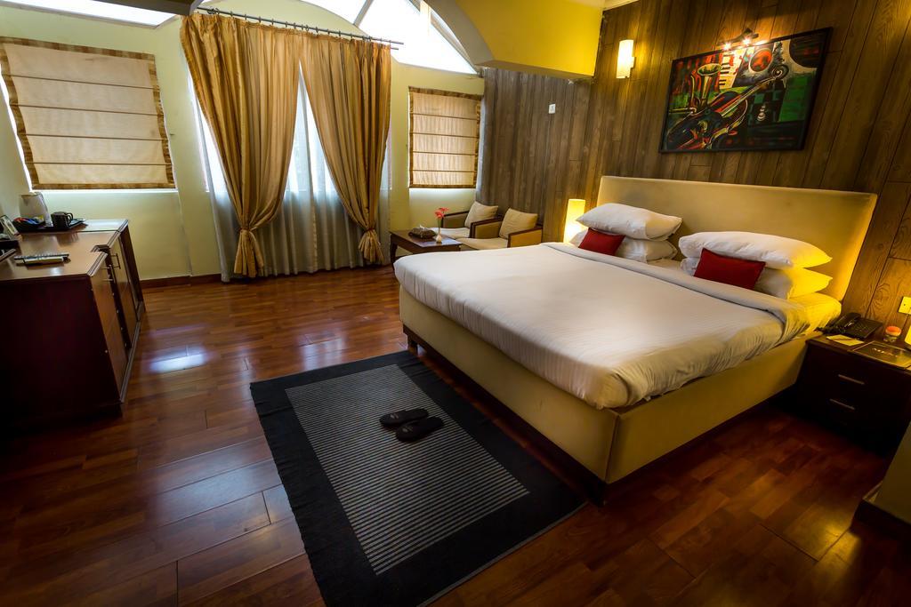 Hm & Aparthotel Bangalore