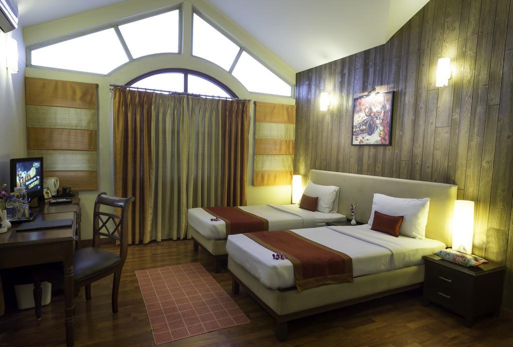 Aparthotel Hm & 3*