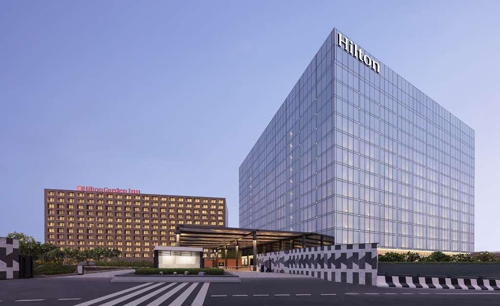 Hotel Hilton Embassy Manyata Business Park